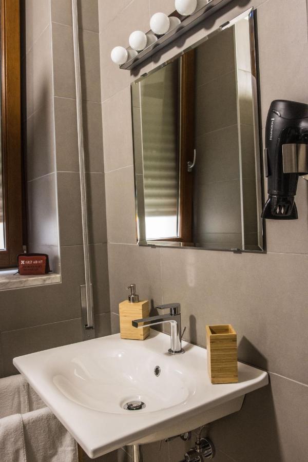 B&B Colonna - Mole Sua Stat Altamura Εξωτερικό φωτογραφία